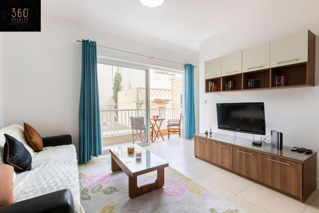 Beautiful, Top Notch 1 Bedroom Apt Just Off The Coast By 360 Estates San Pawl il-Baħar Eksteriør bilde